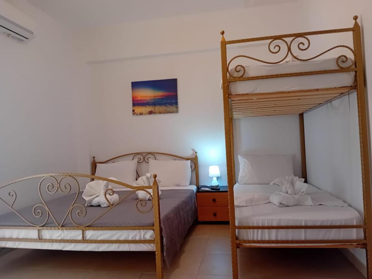 Artur Apartments Химара Экстерьер фото