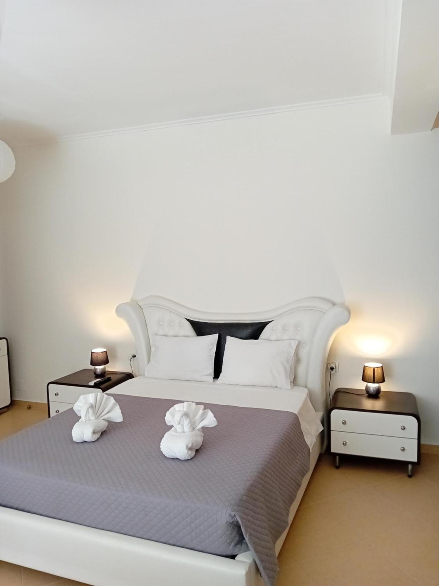 Artur Apartments Химара Номер фото