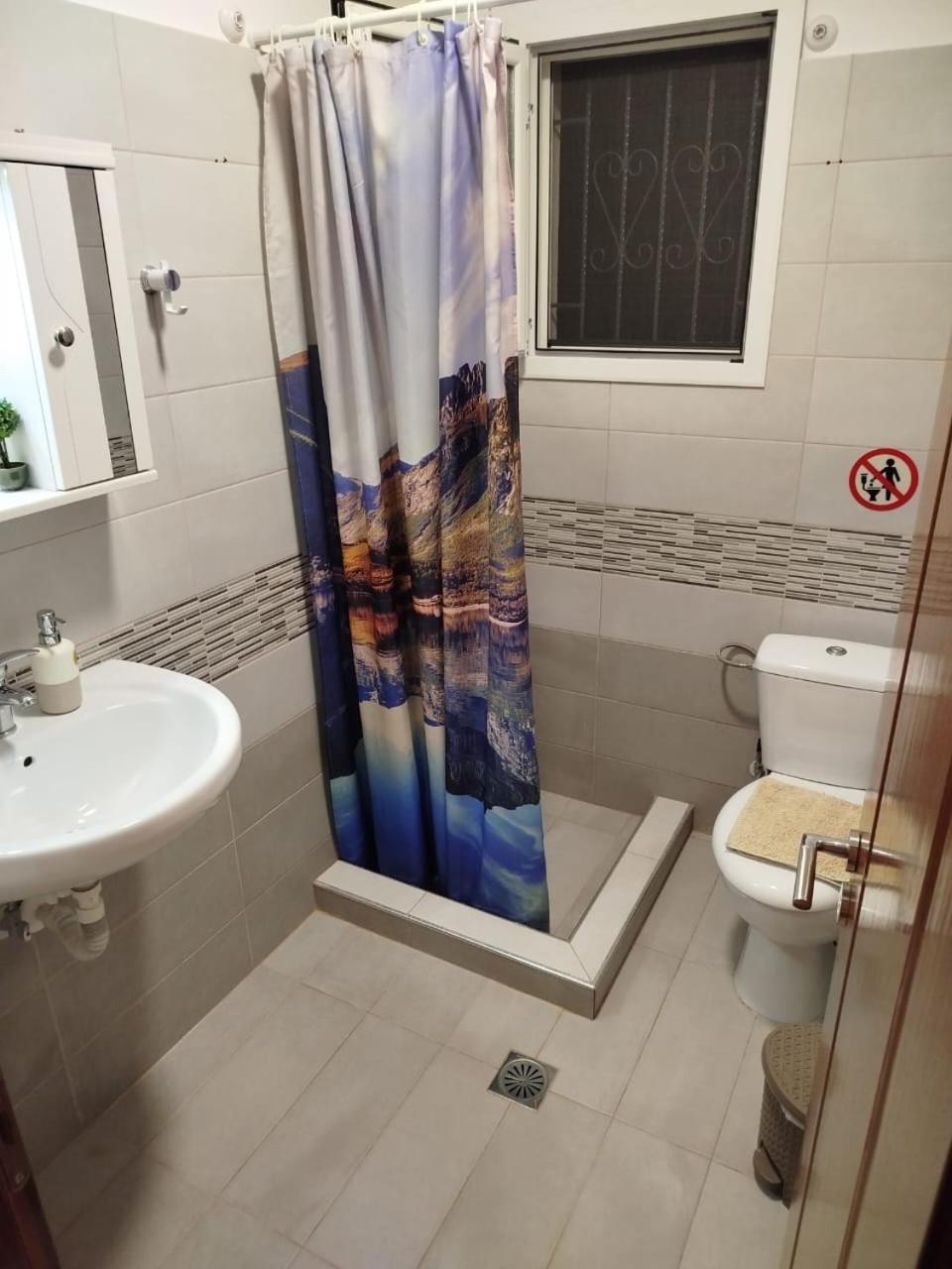 Artur Apartments Химара Экстерьер фото