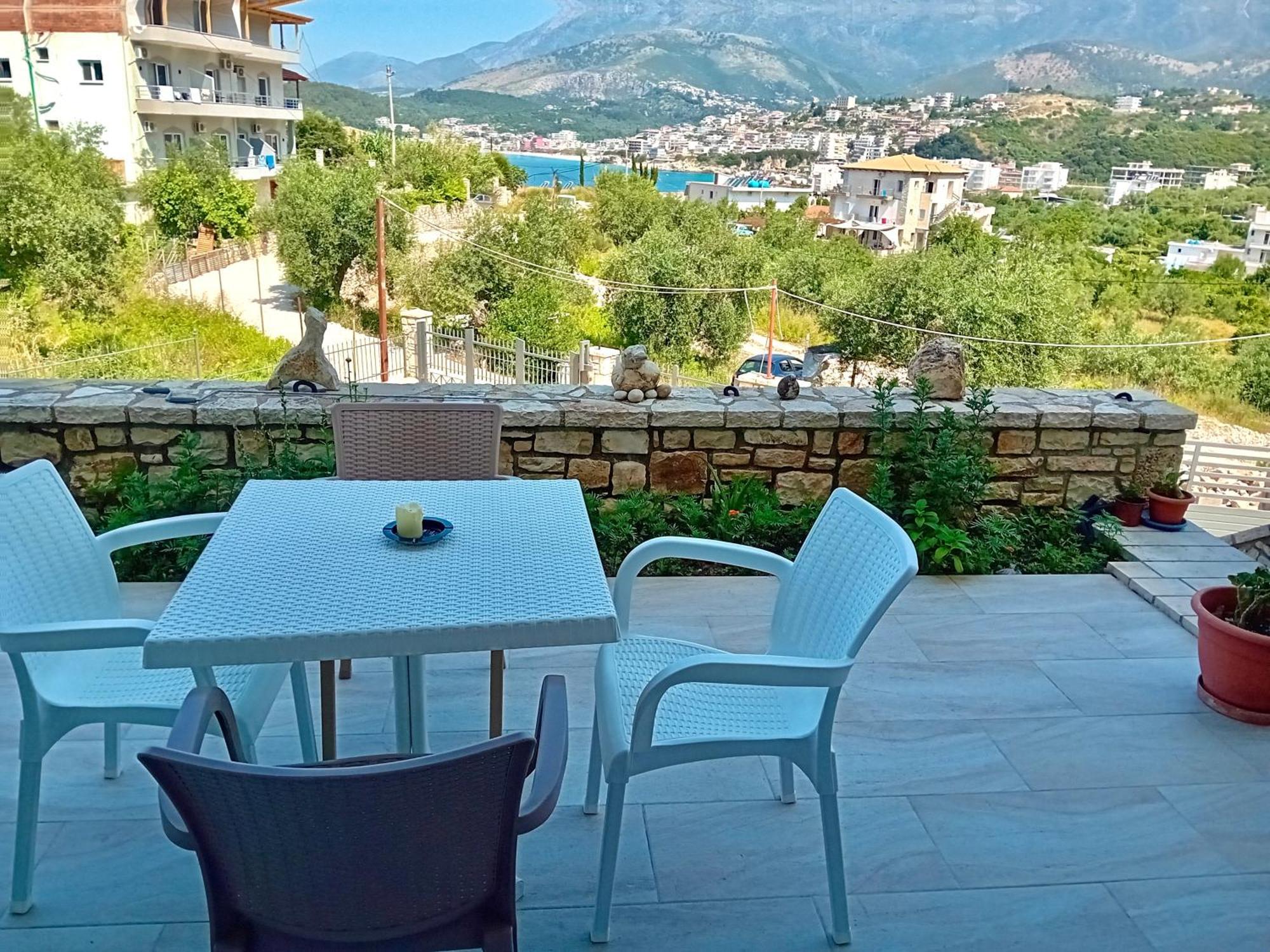 Artur Apartments Химара Экстерьер фото